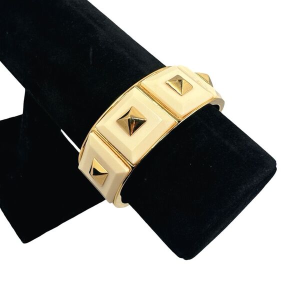 Trina Turk Gold Ivory Pyramid Top Cuff Bracelet - Picture 2 of 4